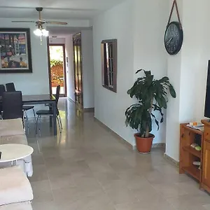 https://planta-baja-cerca-de-la-playa.1costadelsol.com